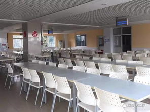 国企电子厂,包吃包住,学历不限,月均薪3000 5000元,工作环境炒鸡棒